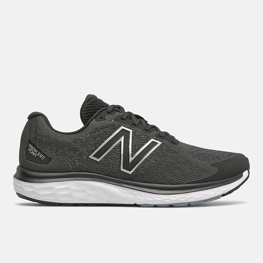 New Balance Fresh Foam 680v7 Shoes Black with Star Glo